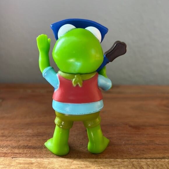 Disney Junior Muppets Babies Kermit Banjo Figure Toy‎ or Cake Topper - Picture 2 of 5